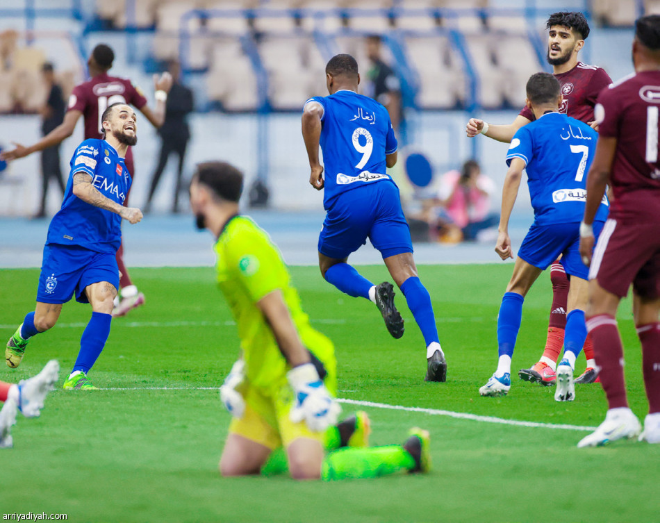 بدوري ثالث على التوالي
الهلال يسطر التاريخ