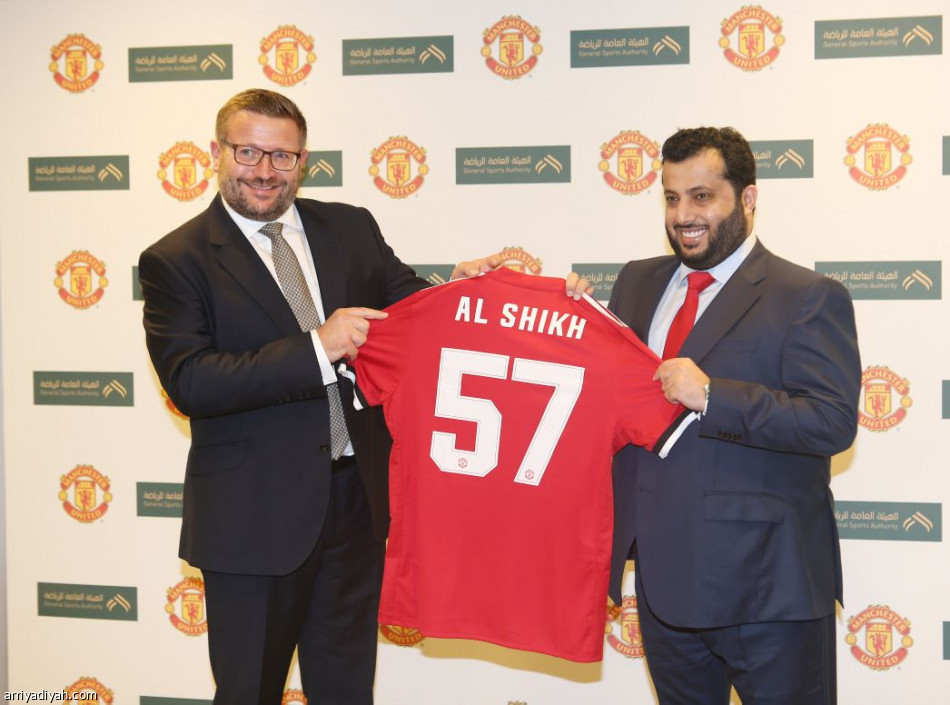 تركي آل الشيخ يوقع مذكرة تفاهم مع مانشستر يونايتد