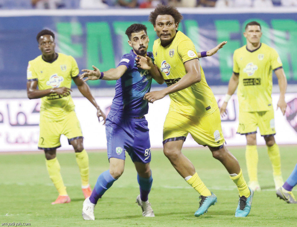 الفتح يكتسح بثلاثية..
ويسجل الفوز التاسع