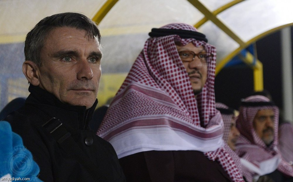 كارتيرون للاعبي النصر: لن أنجح بدونكم