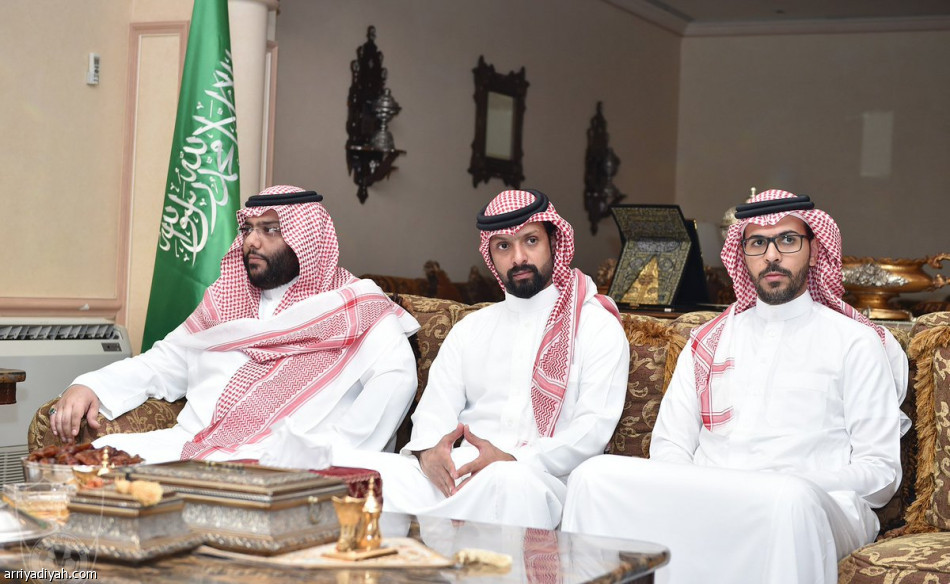 السفير السعودي بمسقط يحتفل ببعثة النادي الأهلي