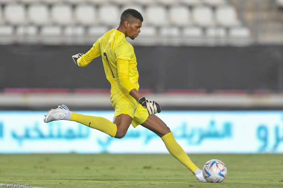 تعادل أمريكا
يعيد الأخضر إلى 2012