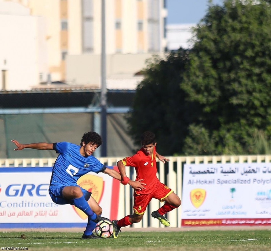 الهلال يكسب القادسية ويخطف صدارة كأس فيصل