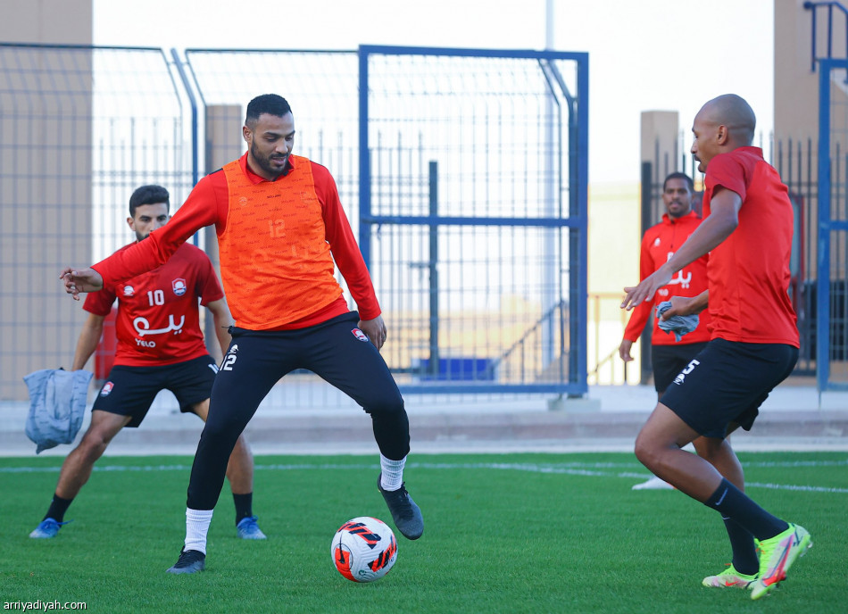 ماشين يعتمد تكتيك الاتحاد