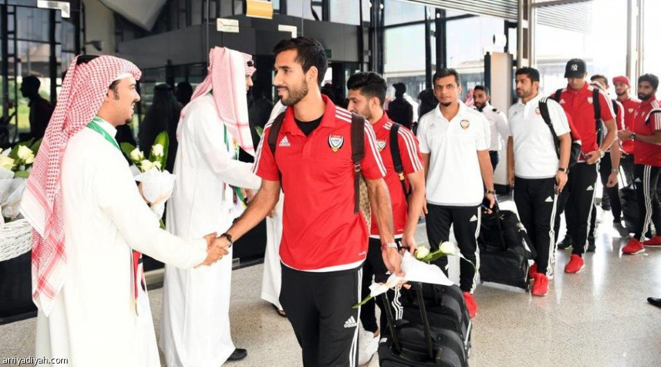 ملعب الأهلي وملعب الجوهرة يجهزان منتخب الإمارات