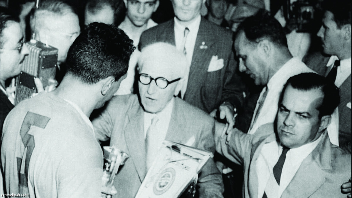 البطل الـ 21