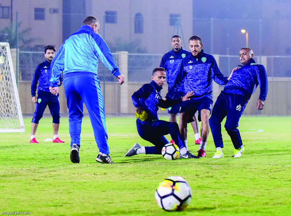 الفتح يتحدى أجواء الرياض الباردة