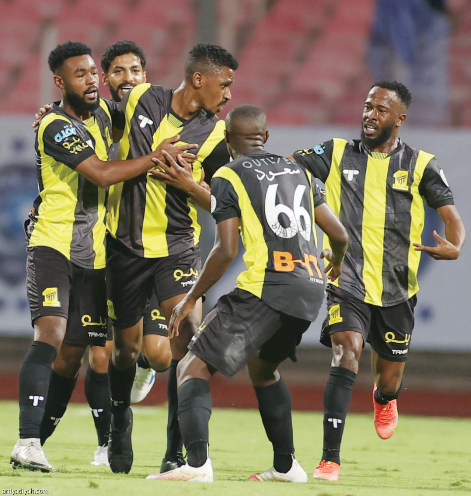 الكلاسيكو يجدد..
رشة السوبر و«عركة» نور