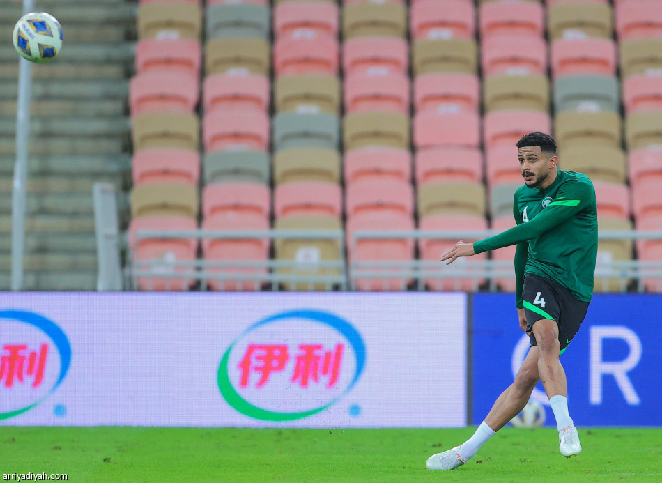 الأخضر يختتم تحضيراته لمواجهة عمان