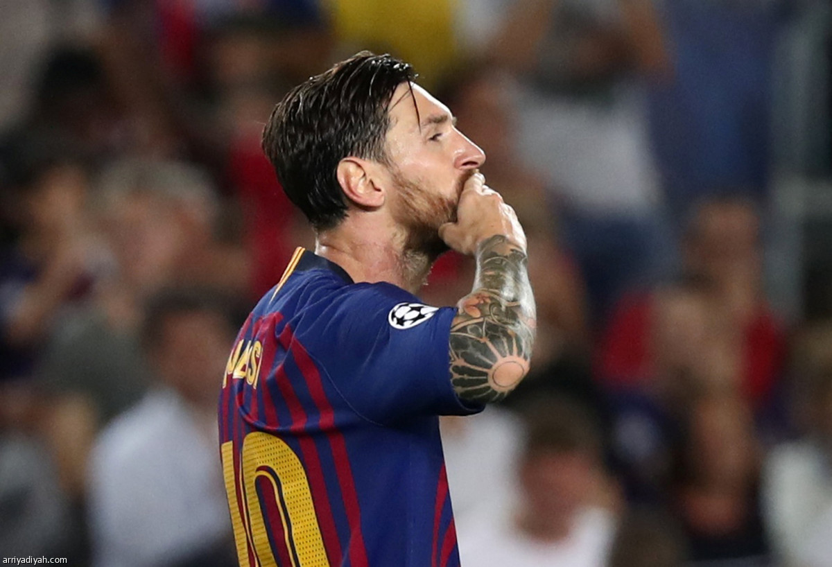 هاتريك جديد