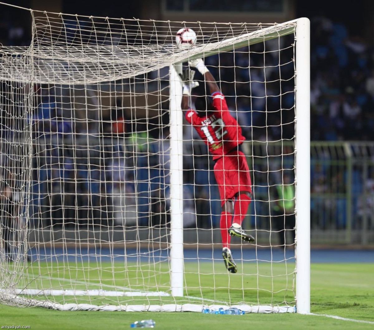 الهلال يطارد النصر