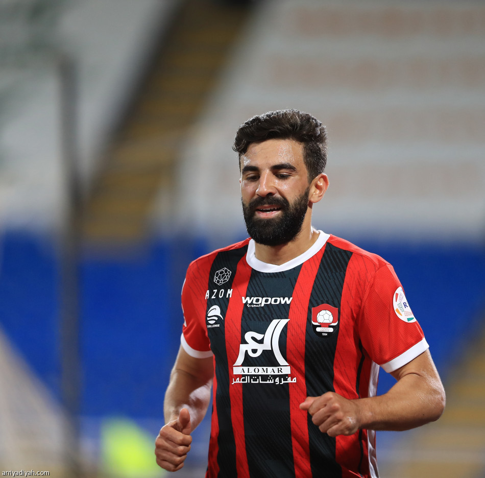 الرائد يقسو على ضمك بخماسية فوزير والبركاوي