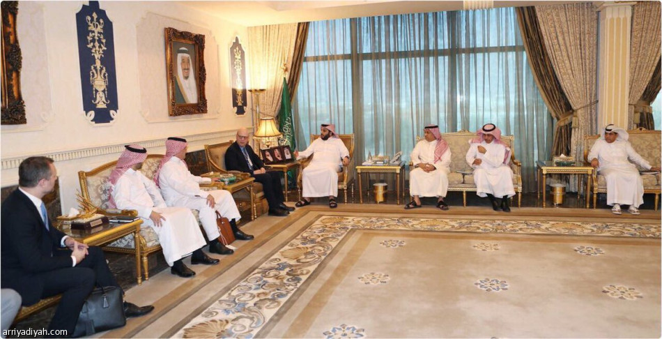تركي آل الشيخ يستقبل مالك مانشستر يونايتد