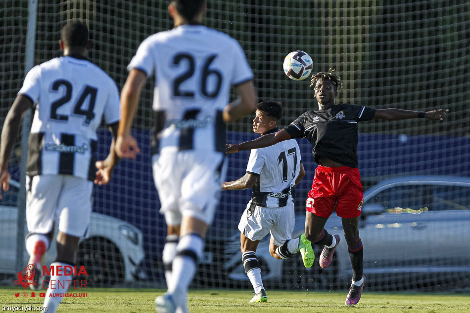 الوحدة يتعادل مع ليفانتي