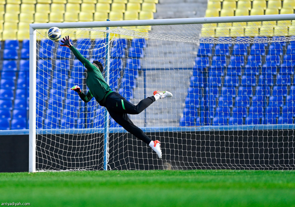 غدا.. الأولمبي يدشن مشوار التصفيات أمام الأوزبك