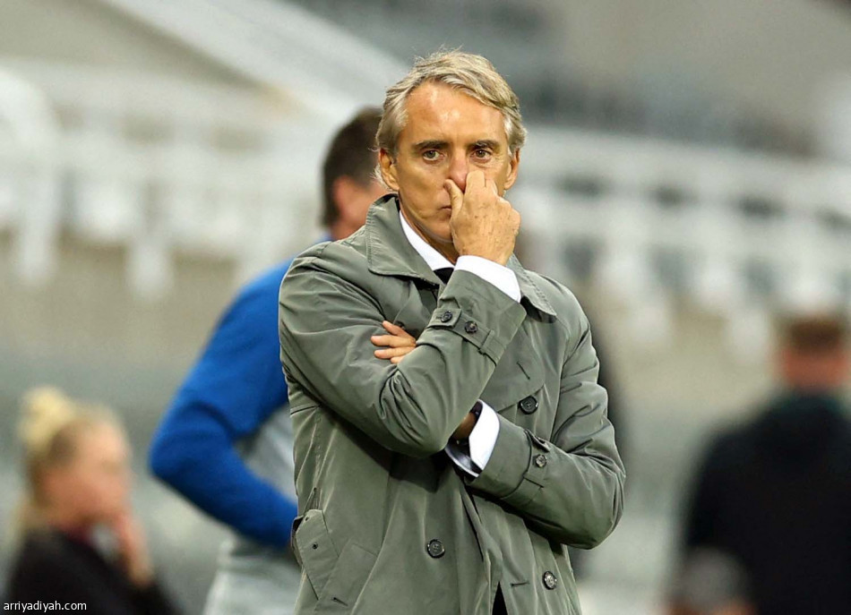 الأخضر 
يكرر السلسلة الأسوأ