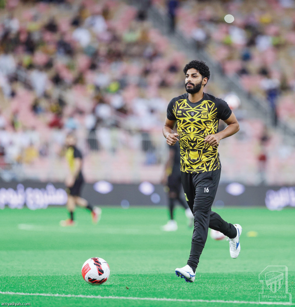 6 مستمرون..
23 ارتدوا قمصان الأصفرين