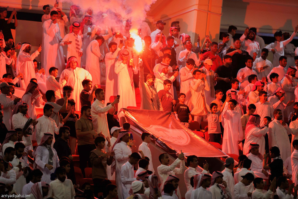 الطائي يخطف نقاط أبها بلدغة سعيود