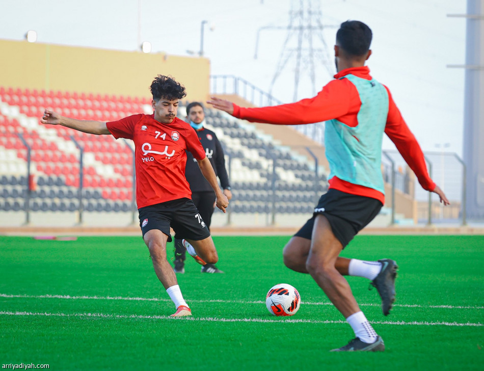 ماشين يعتمد تكتيك الاتحاد