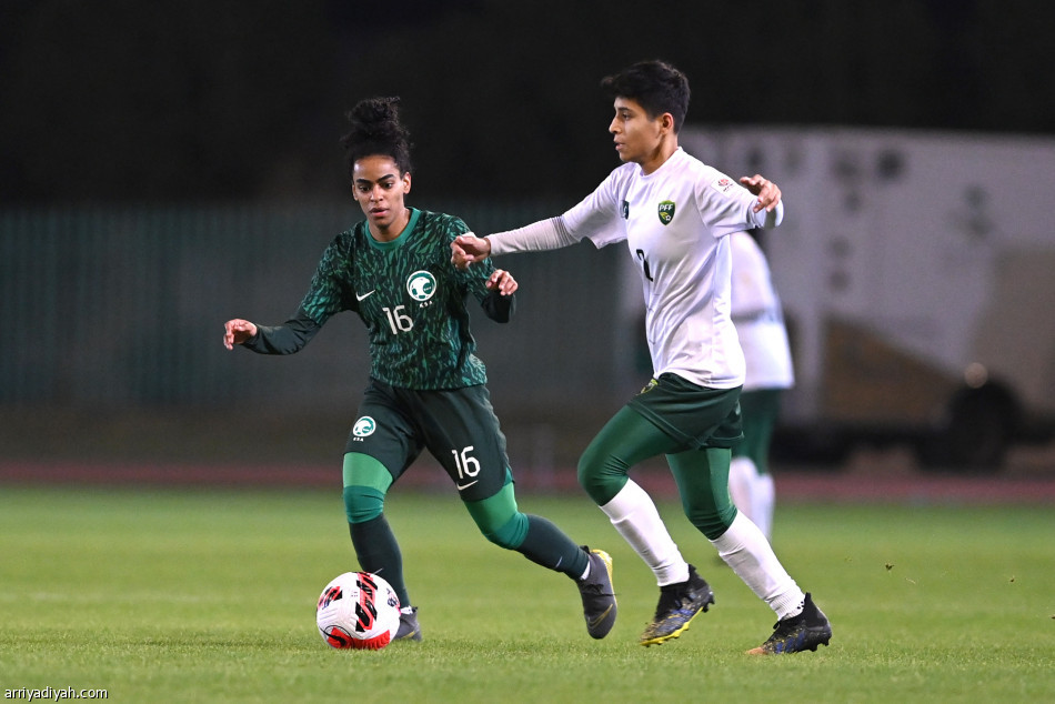 أخضر السيدات يحقق كأس البطولة الدولية