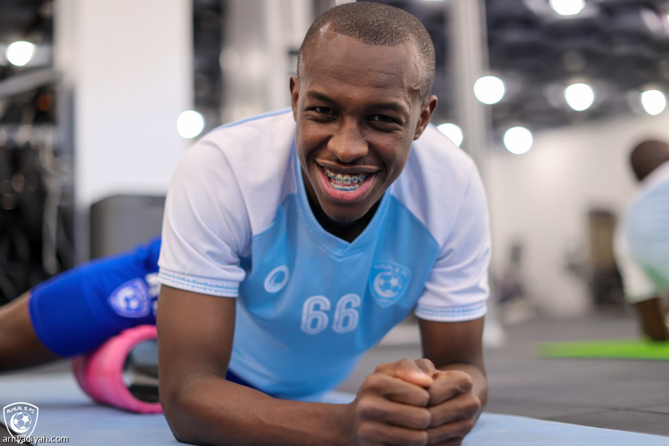 سالم والبليهي وعطيف ينعشون الهلال