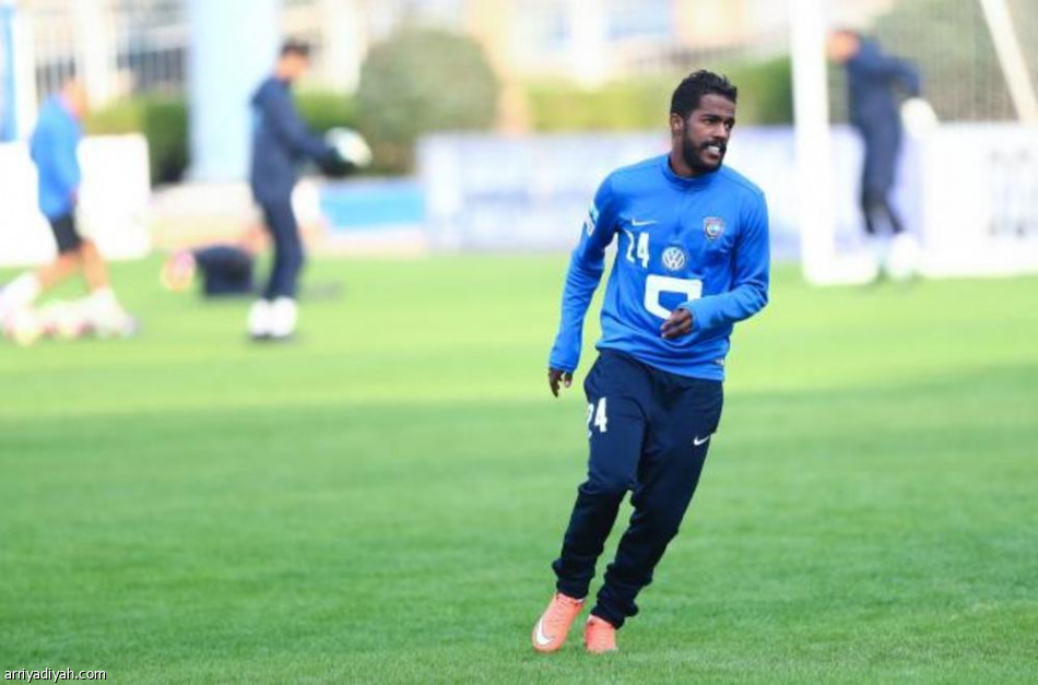 العابد يعود للهلال.. والإدارة تحتفي بنجل عطيف