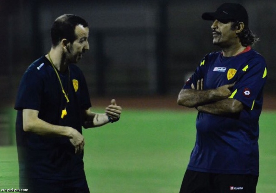 القادسية يطمع في الفوز الاول امام الاهلي