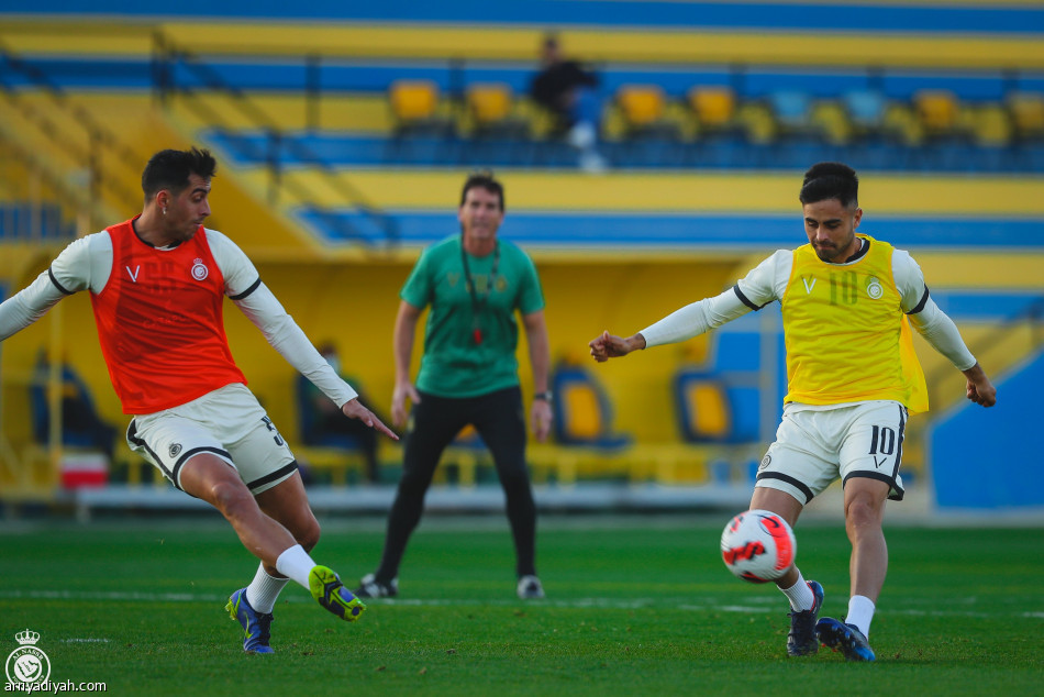 النصر يبدأ تحضيرات ديربي الكأس