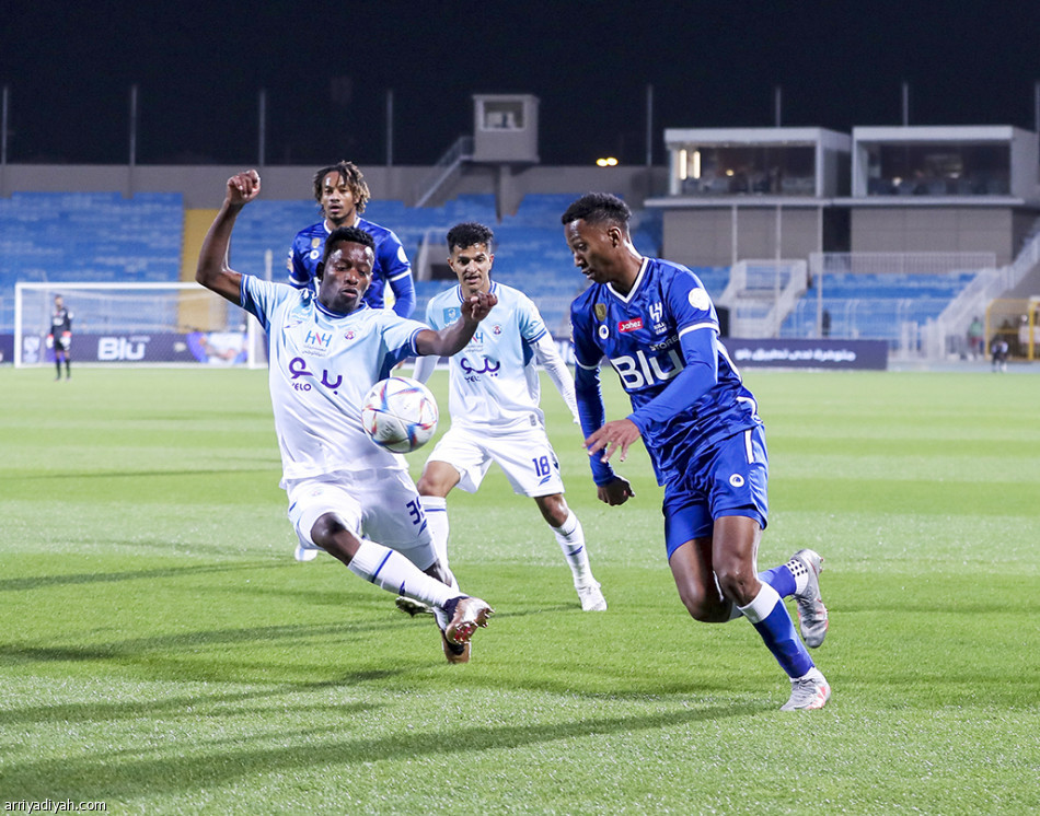 المرة الأولى..
الهلال ينتصر 2ـ1