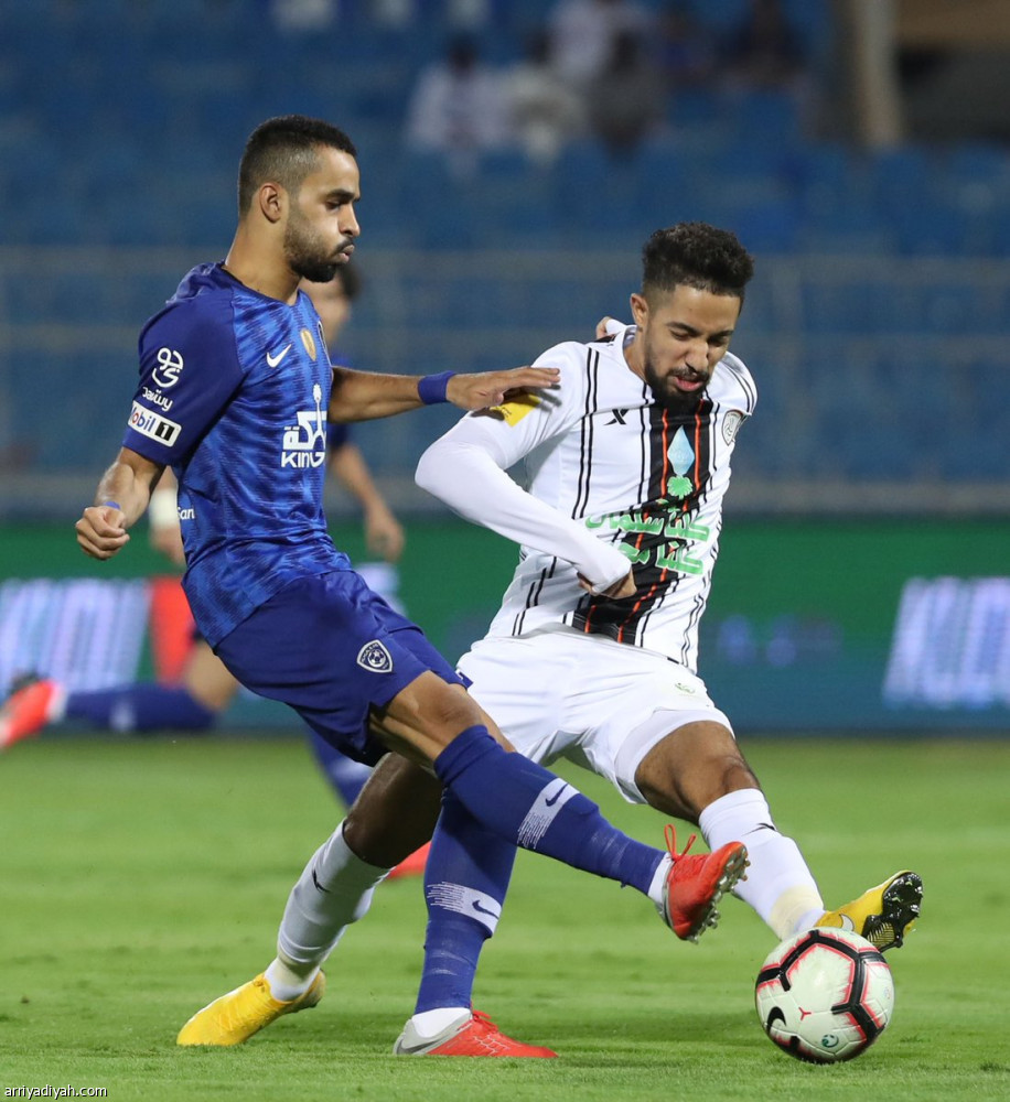 الهلال أمام الشباب.. فرحة وحسرة