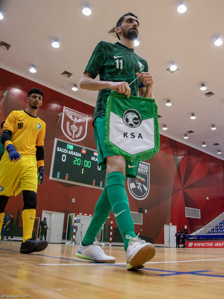 «أخضر الصالات» يكسب العراق.. ويتأهل