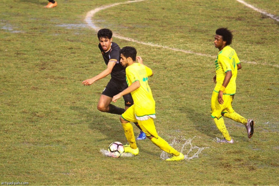 الهلال يواصل صدارة كأس فيصل.. والنصر يقفز للوصافة