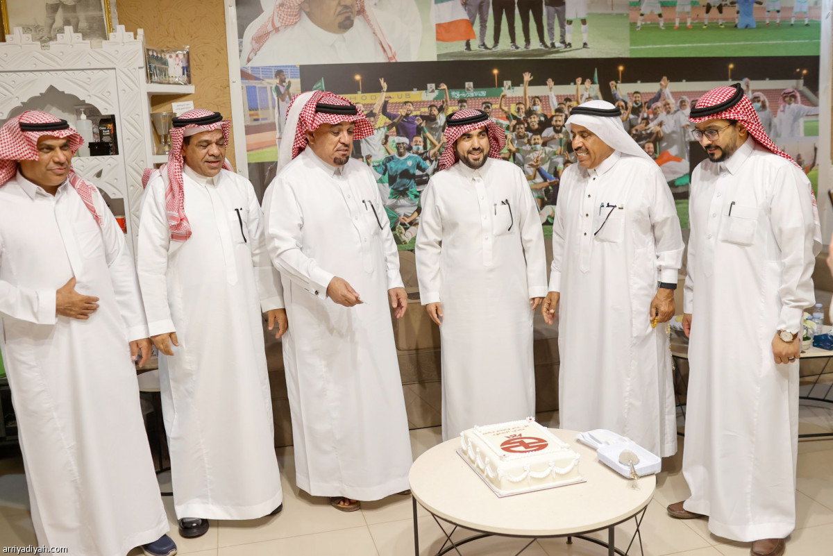 حلوى وهدايا