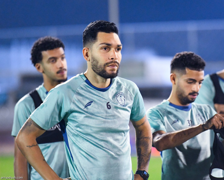 الفتح يختبر التحضيرات أمام شبابه