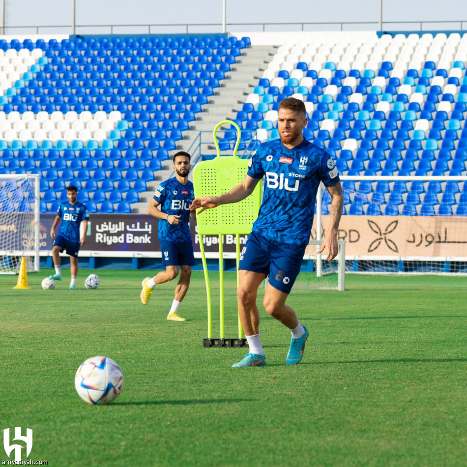 الهلال.. إيميليانو يختبر التسديد قبل ضمك