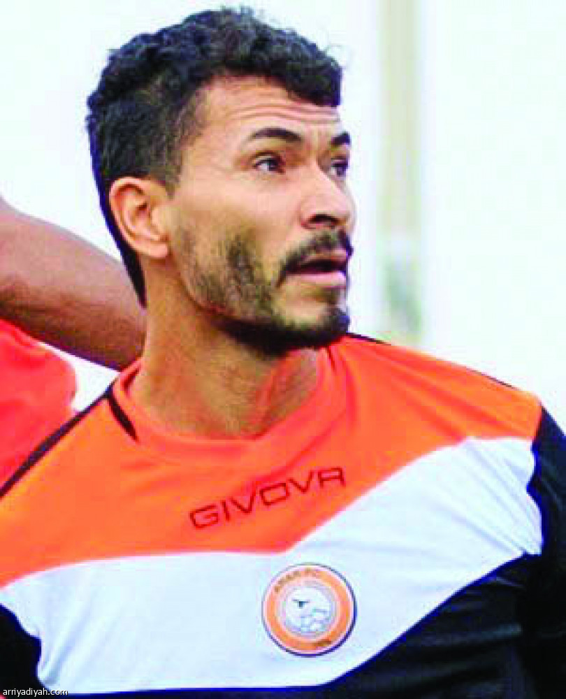 القيصومة 
يعود إلى الأولى بعد 3 مواسم