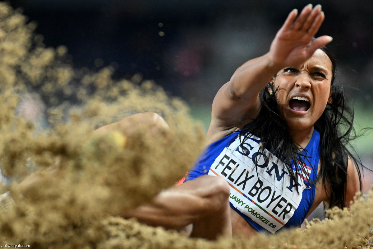 الإثارة مستمرة