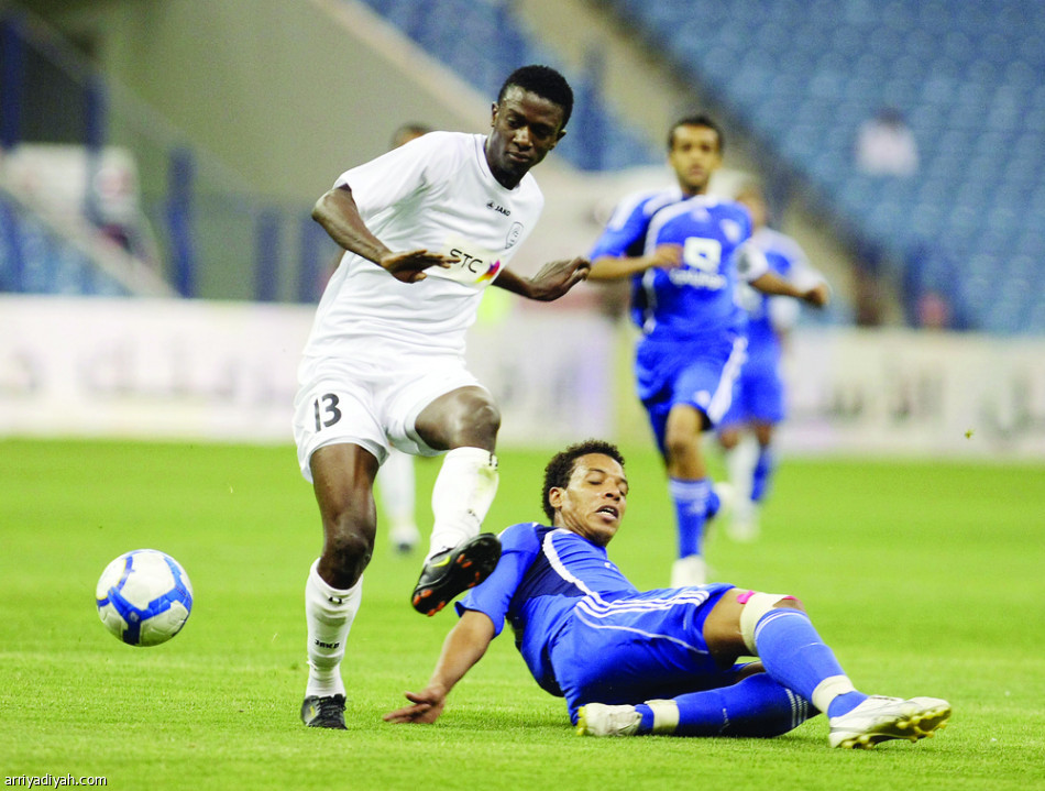 التاريخ يدعم الهلال في مواجهات الشباب