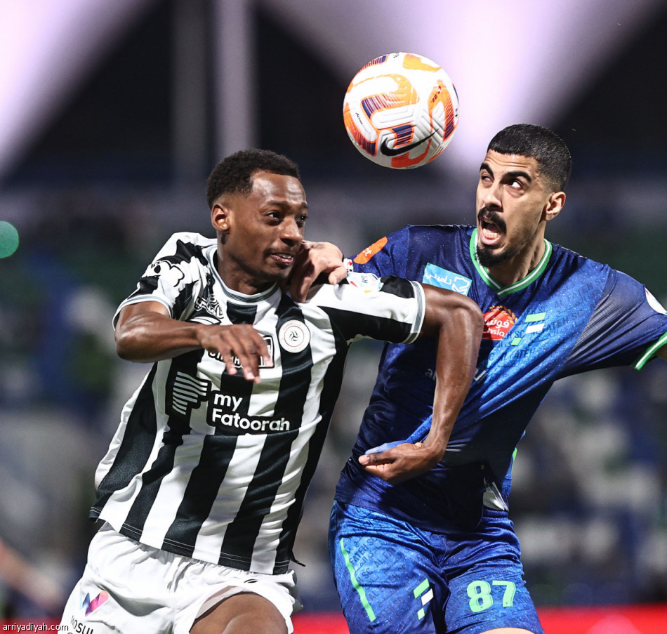 الفتح والشباب.. المعاناة تستمر بتعادل محبط