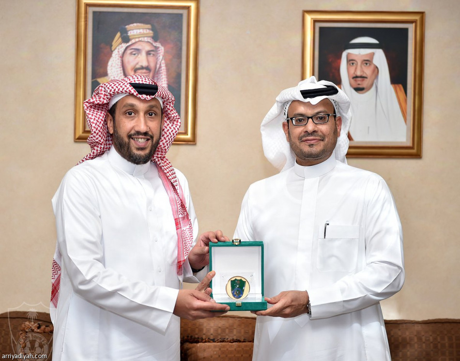 السفير السعودي بمسقط يحتفل ببعثة النادي الأهلي