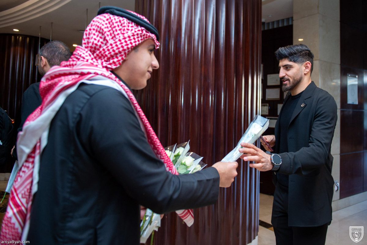 استقبال بالورود