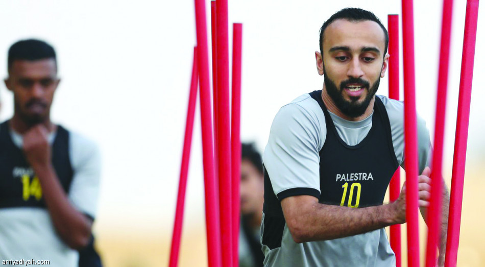 مناورة تكشف تشكيلة النصر للكلاسيكو