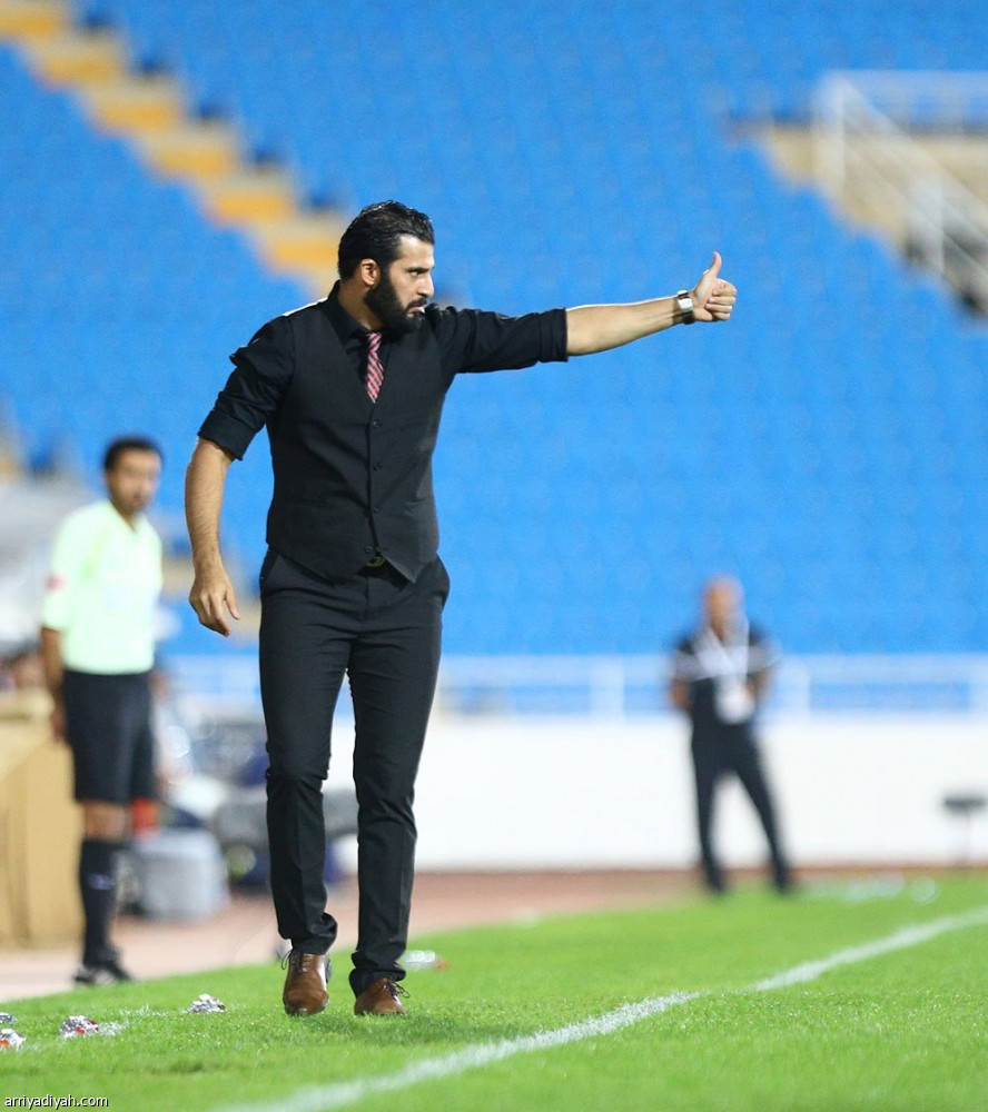 ناصيف البياوي يكافئ اللاعبين بالراحة