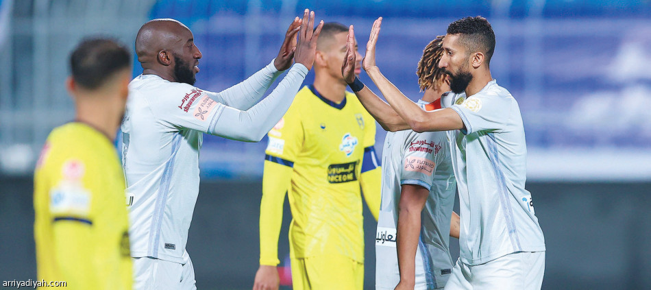 الهلال
يسجل العودة الخامسة