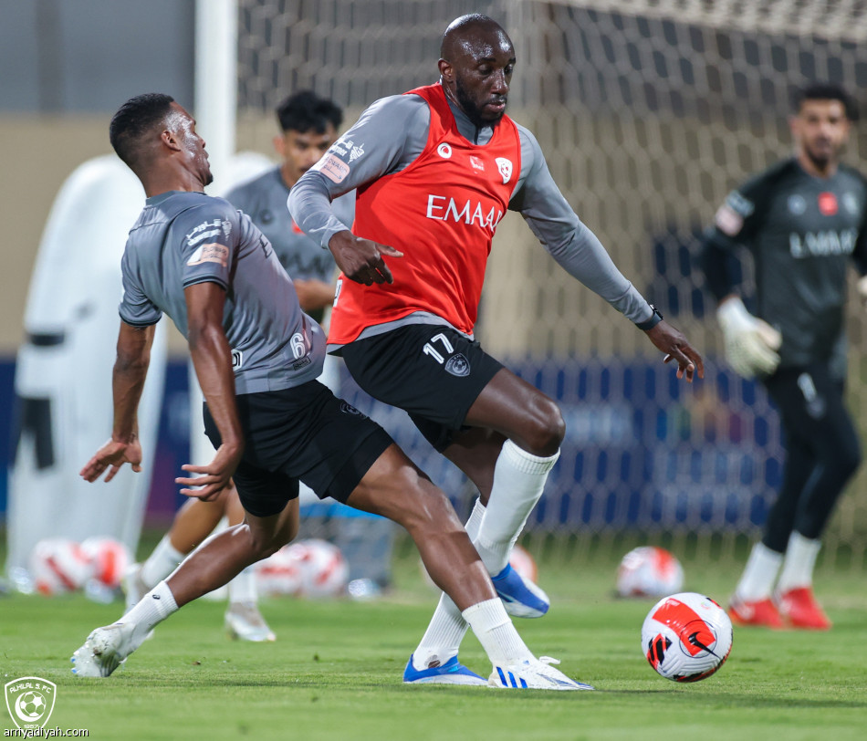 ميشايل يلتحق بتدريبات الهلال