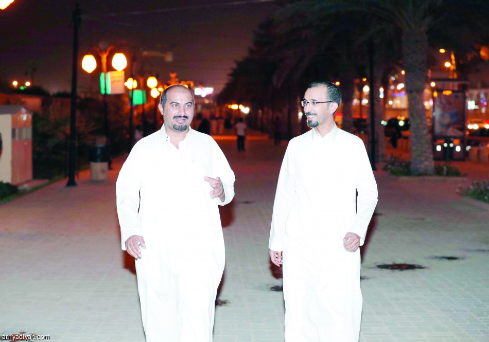المشي.. إنقاص وزن.. وتعديل مزاج