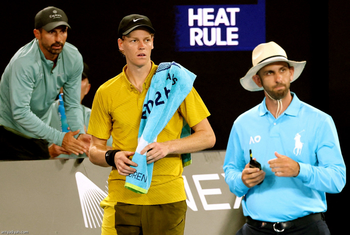 سينر إلى ثمن النهائي