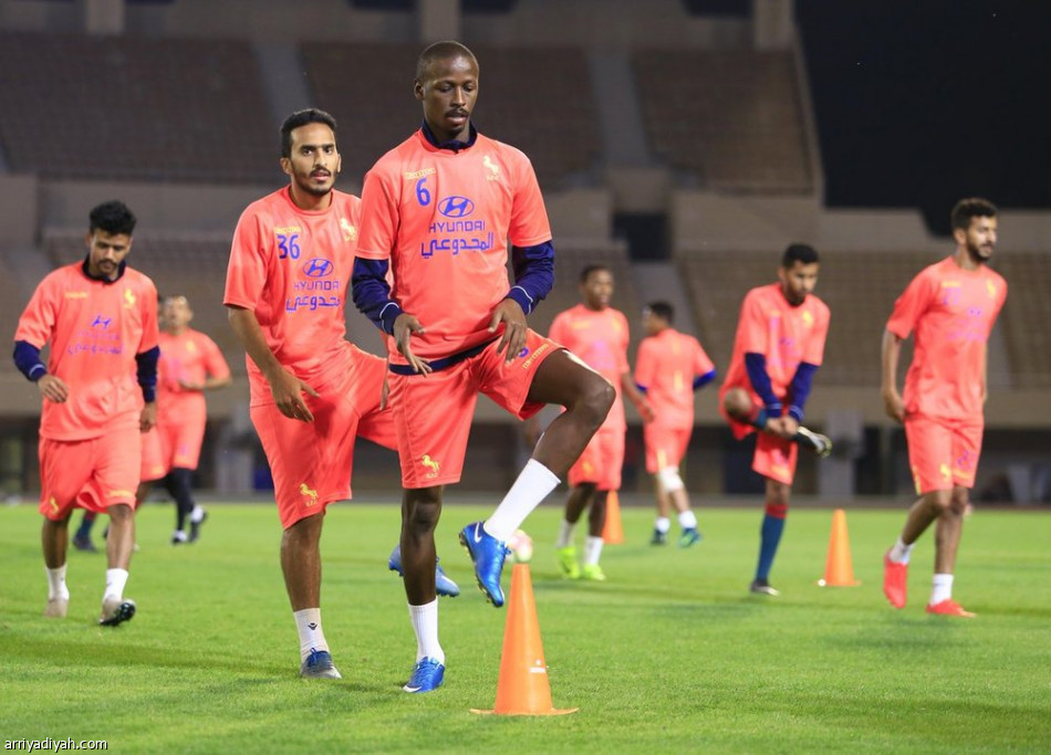 الاتفاق يصرف النظر عن المهاجم الفرنسي كيتمبالا