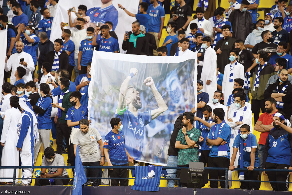 المرة الأولى يسجل .. 
بيريرا يلحق بويلهامسون