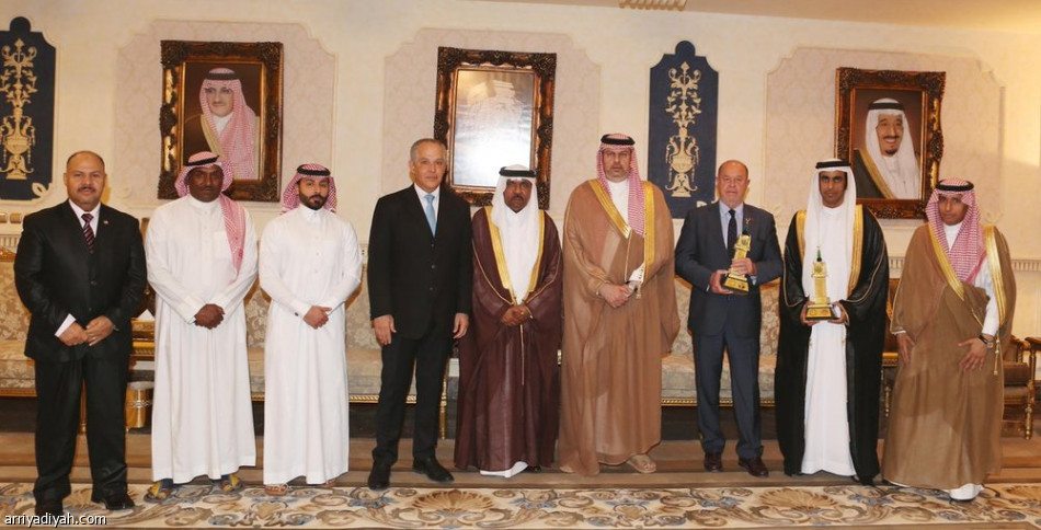 عبدالله بن مساعد يستقبل رئيس الاتحاد الدولي للكاراتيه